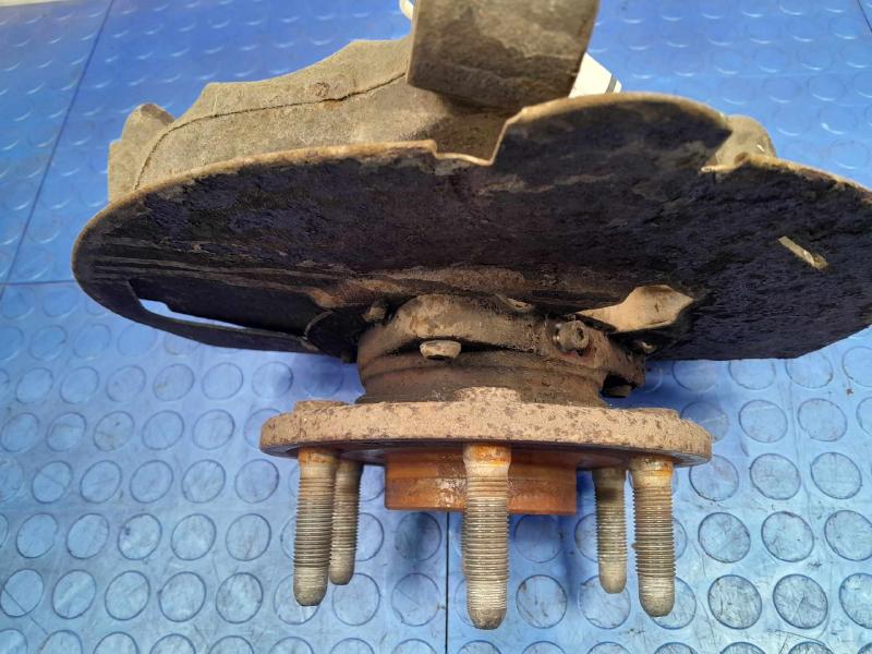 2016 Chevrolet Silverado 1500 Spindle Knuckle Front