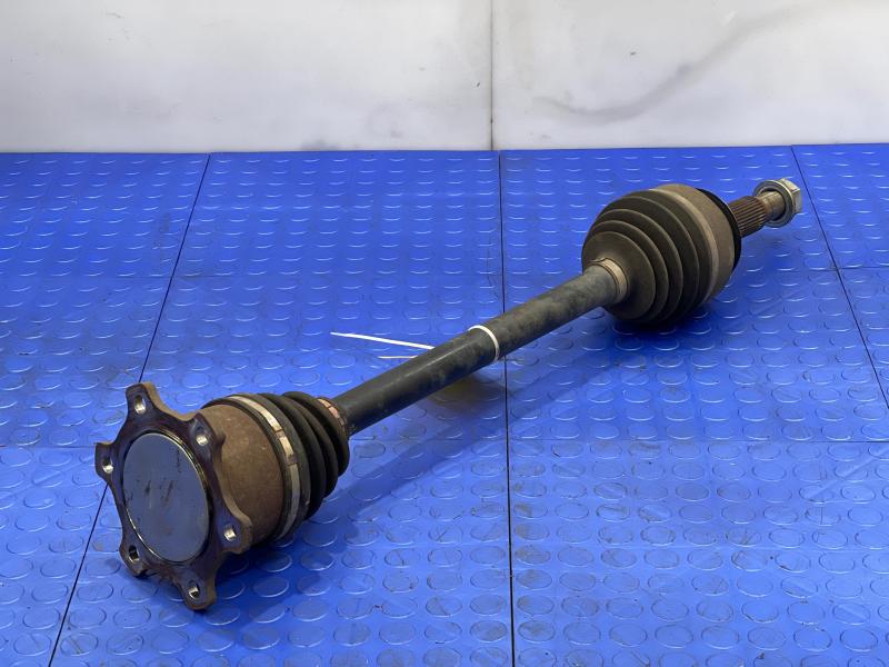 2014 Infiniti QX80 Axle Shaft