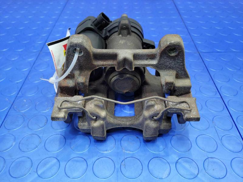2018 Ford Escape Caliper