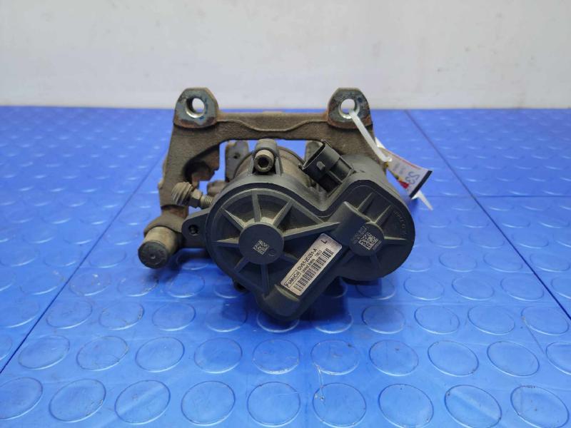 2018 Ford Escape Caliper
