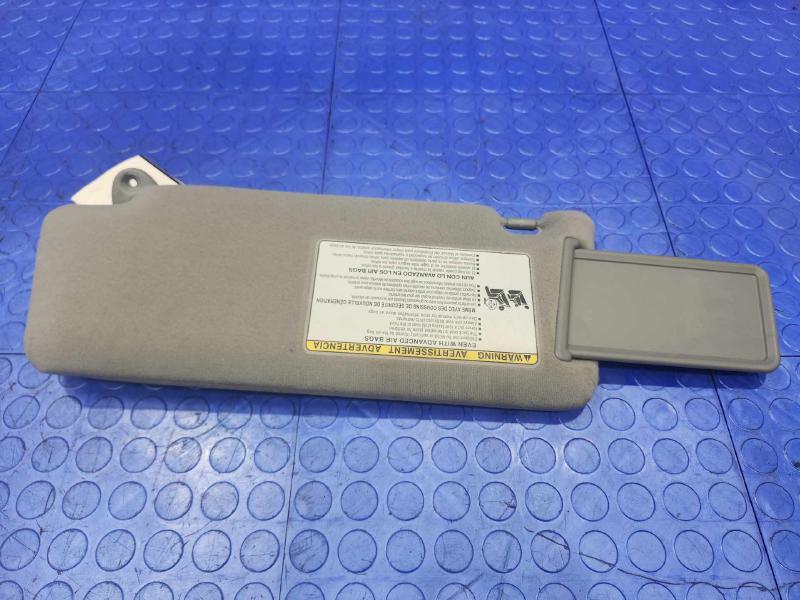 2009 Toyota Tacoma Sun Visor