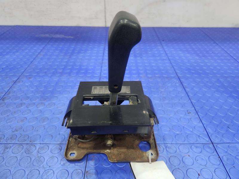 1988-1993 Isuzu NPR 3.9L Diesel Automatic Gear Shifter Assembly Genuine OEM
