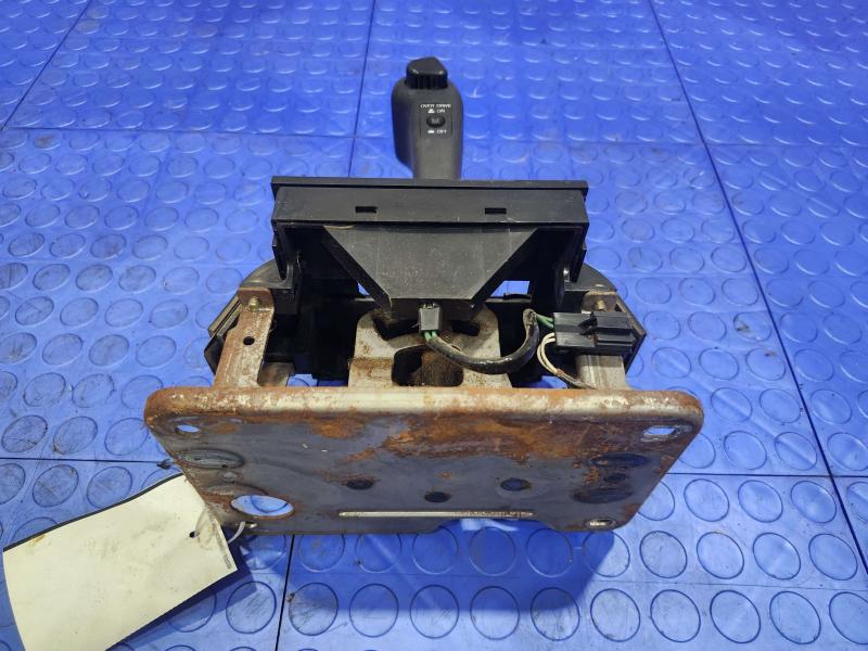1988-1993 Isuzu NPR 3.9L Diesel Automatic Gear Shifter Assembly Genuine OEM