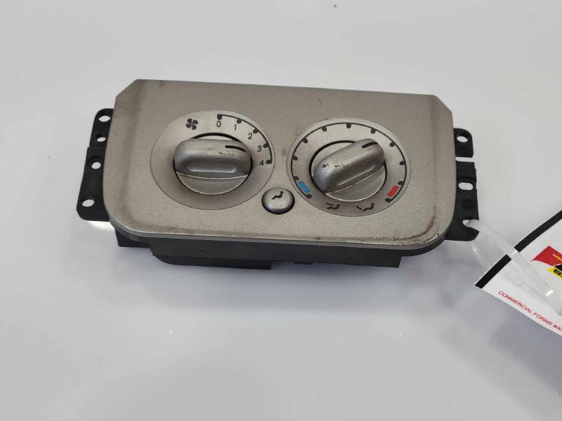 2004 Lincoln Navigator Heater A/C Control