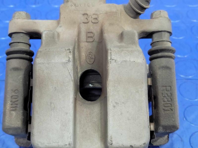 2015 Toyota Camry Caliper