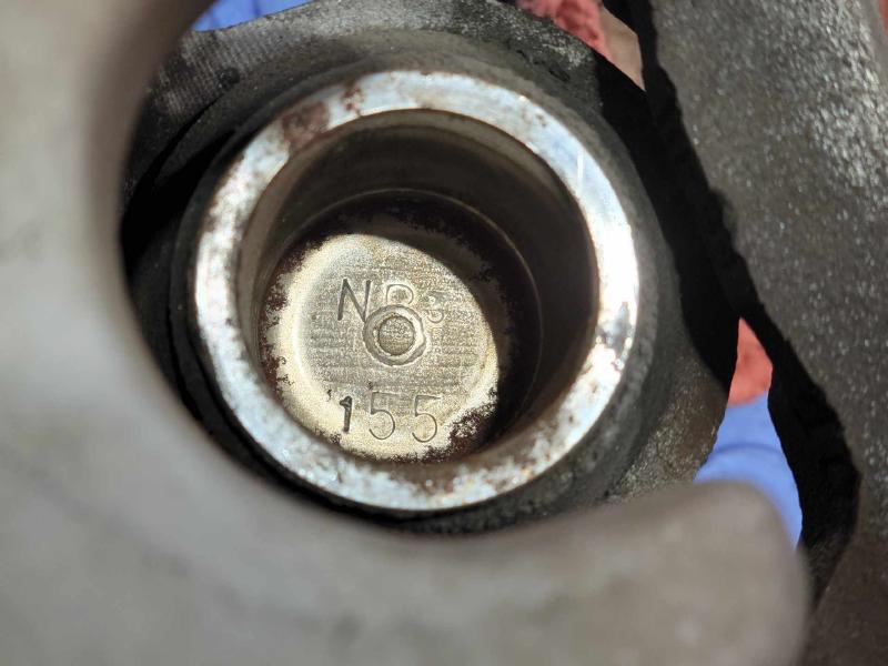 2015 Toyota Camry Caliper