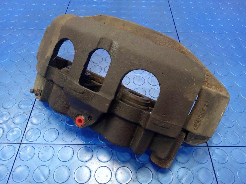 2012 Nissan NV2500 Caliper