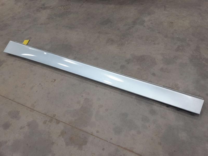 2015 BMW 328i Rocker Moulding