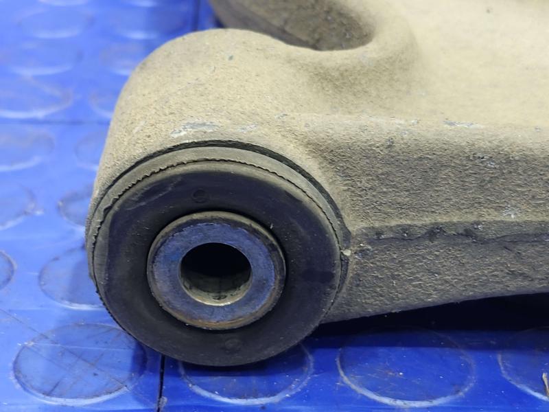2009 Chevrolet Malibu Lower Control Arm Front