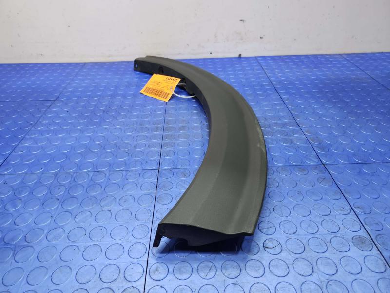 2021 Ford Explorer Wheel Opening Moulding
