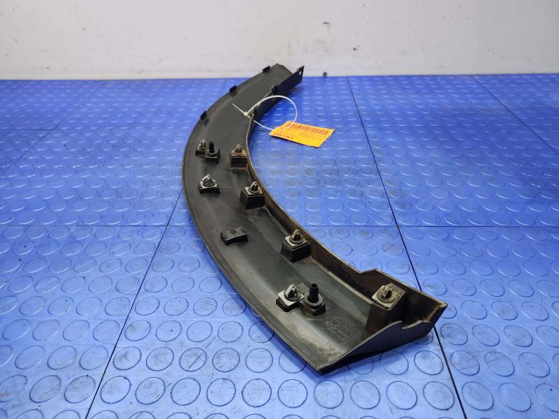 2021 Ford Explorer Wheel Opening Moulding