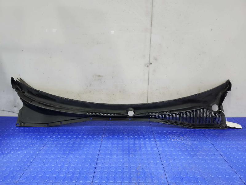 2003 Subaru Legacy Cowl