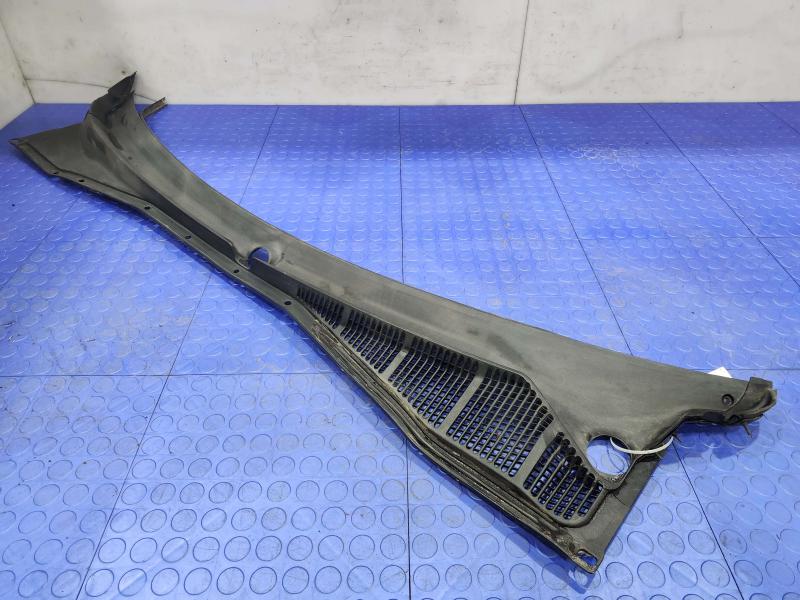 2003 Subaru Legacy Cowl