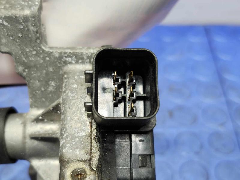 2017-2022 Kia Niro Windshield Wiper Motor Genuine OEM Part 98110G5000
