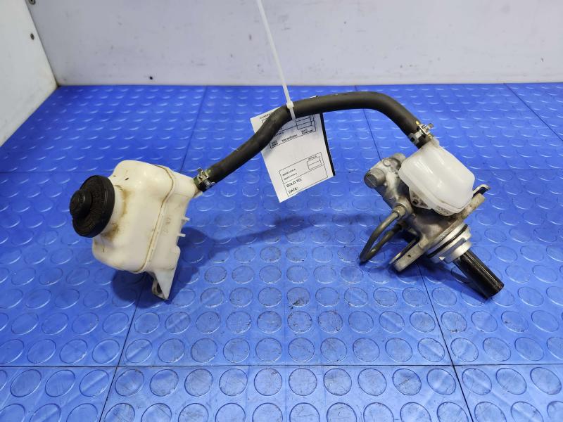 2018 Toyota Highlander Master Cylinder