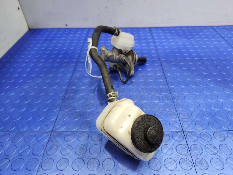 2018 Toyota Highlander Master Cylinder