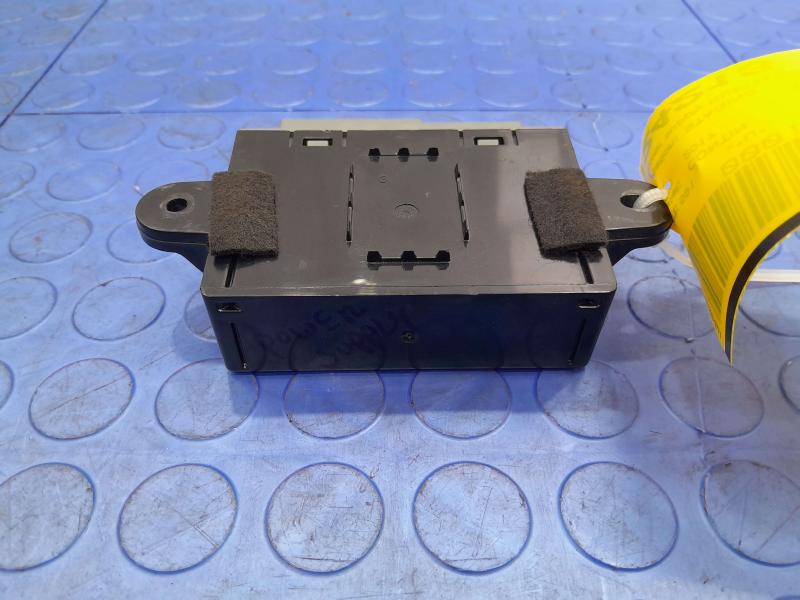 2017-2020 Lincoln Continental Power Supply Control Module OEM HU5T14G417AJ