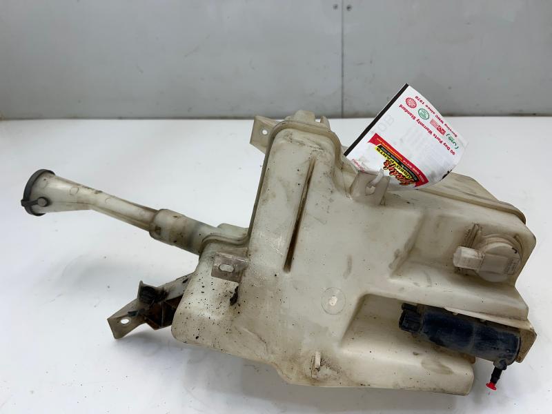 2007 Nissan Altima Washer Bottle