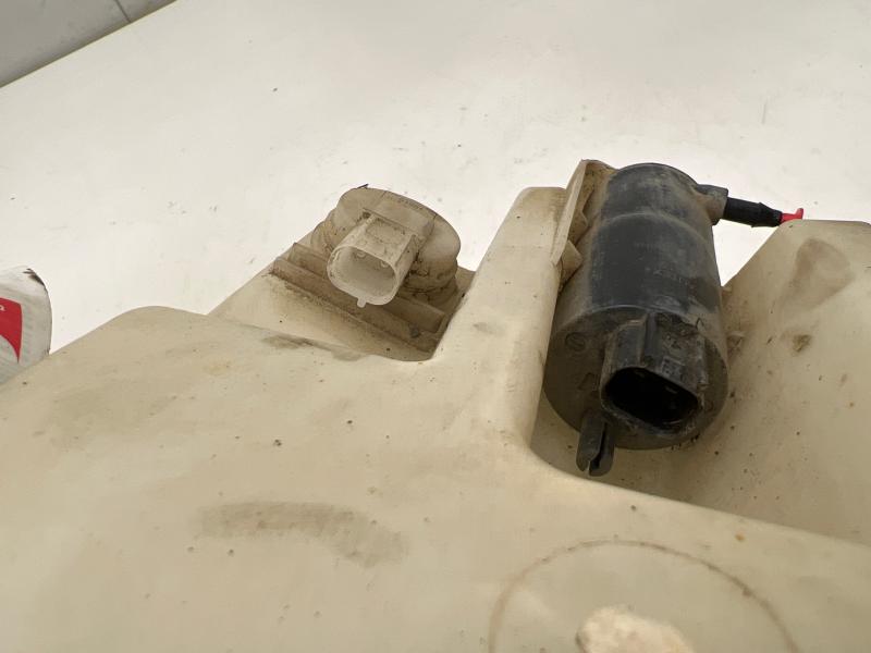 2007 Nissan Altima Washer Bottle