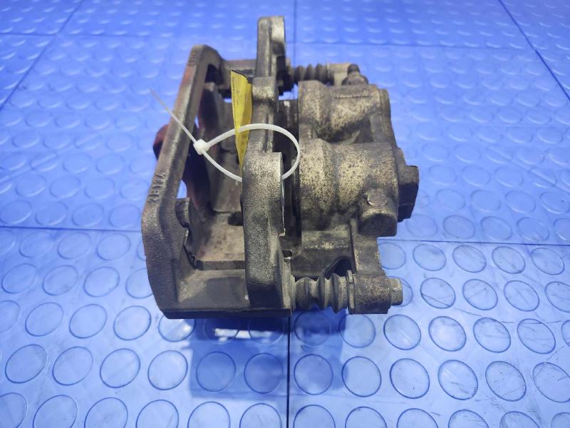 2016 Ford Mustang Caliper