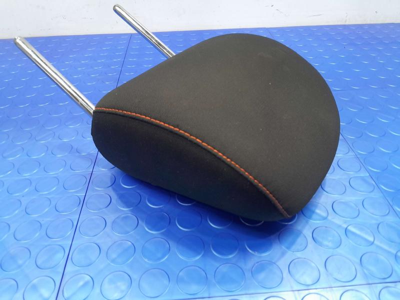 2021 Nissan Versa Headrest
