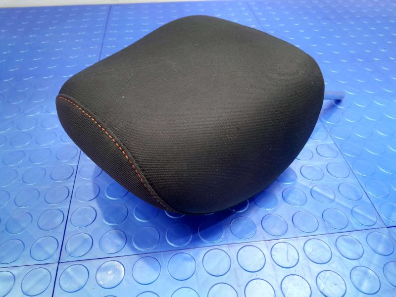 2021 Nissan Versa Headrest