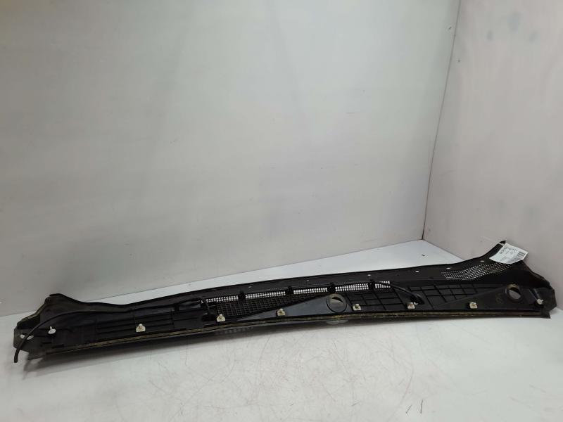2005 - 2021 Nissan Frontier Cowl Panel Cover Grille OEM 66862-ZL00A