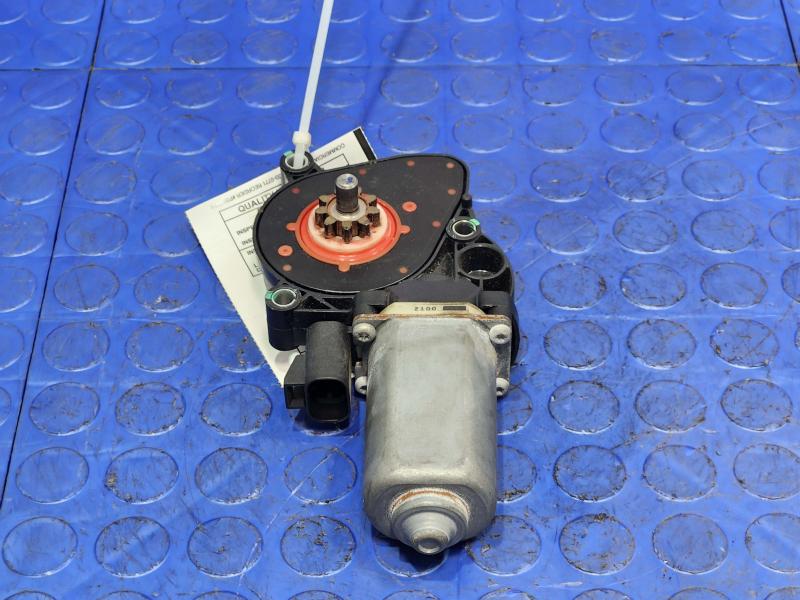 2003 Lincoln Town Car Tailgate Lift Motor