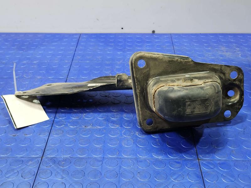 2015 Volkswagen Beetle Lower Control Arm Rr