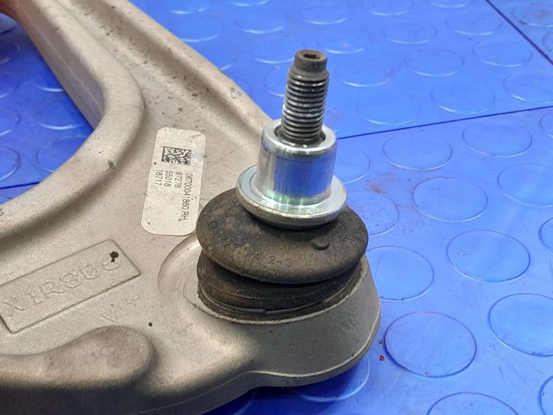 2018 Maserati Ghibli Upper Control Arm Front