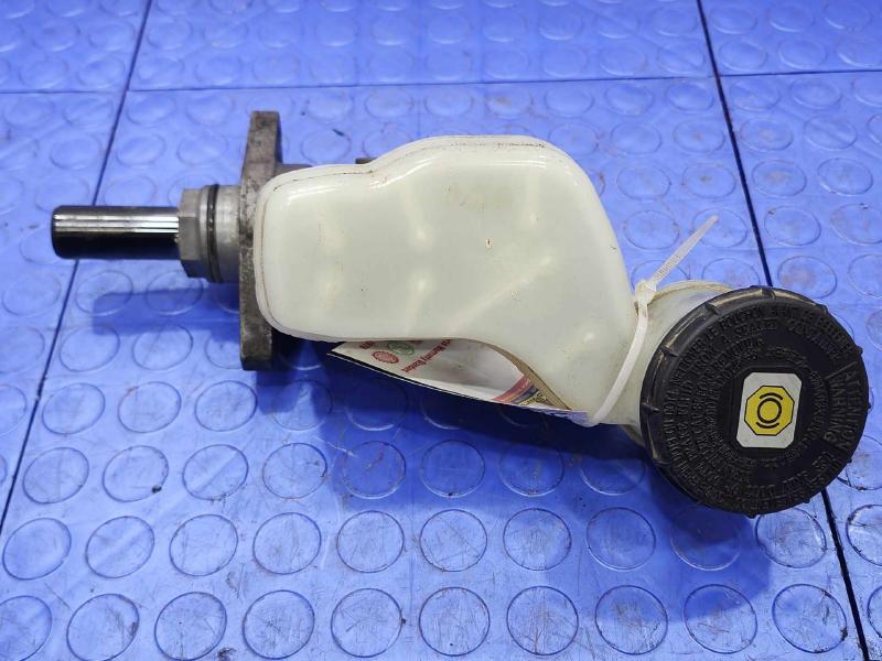 2008-2013 Acura MDX Brake Master Cylinder Assembly Genuine OEM 46101STXH01