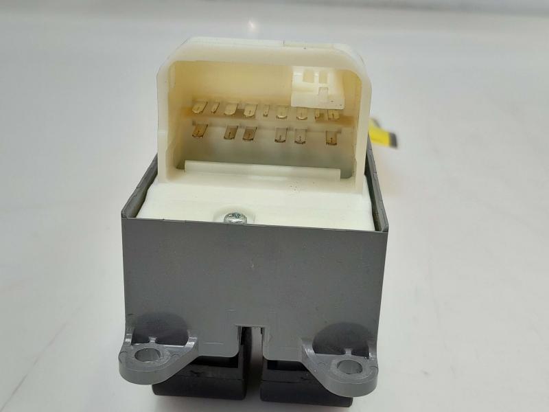 2014 - 2019 Toyota Corolla Master Window Switch Assembly OEM 8482042210