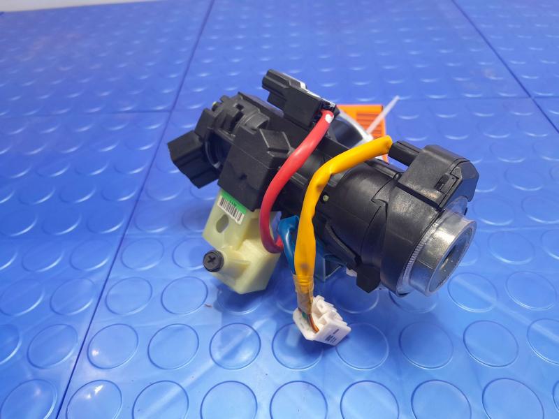 2019-2020 Kia Optima Ignition Switch Assembly w/o Key Genuine OEM 81905D5000