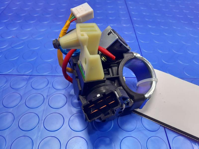 2019-2020 Kia Optima Ignition Switch Assembly w/o Key Genuine OEM 81905D5000