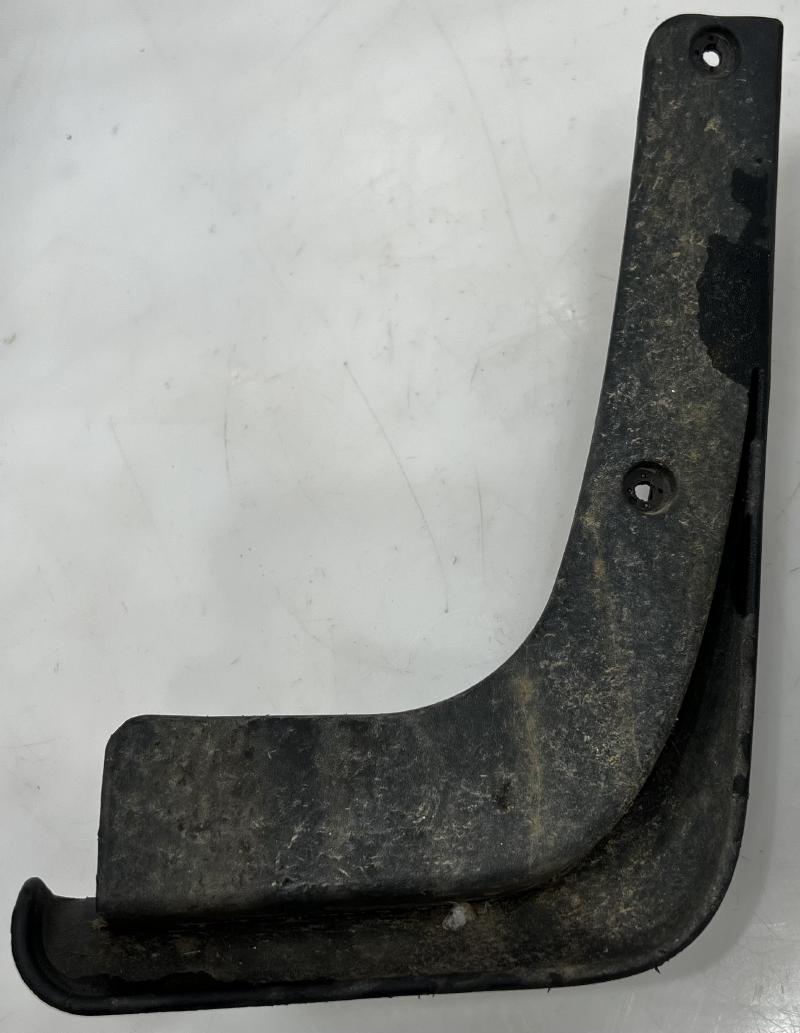 2012 Kia Sorento Mud Flap