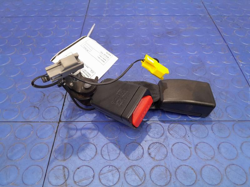 2018 Jaguar XE Rear Seat Belt