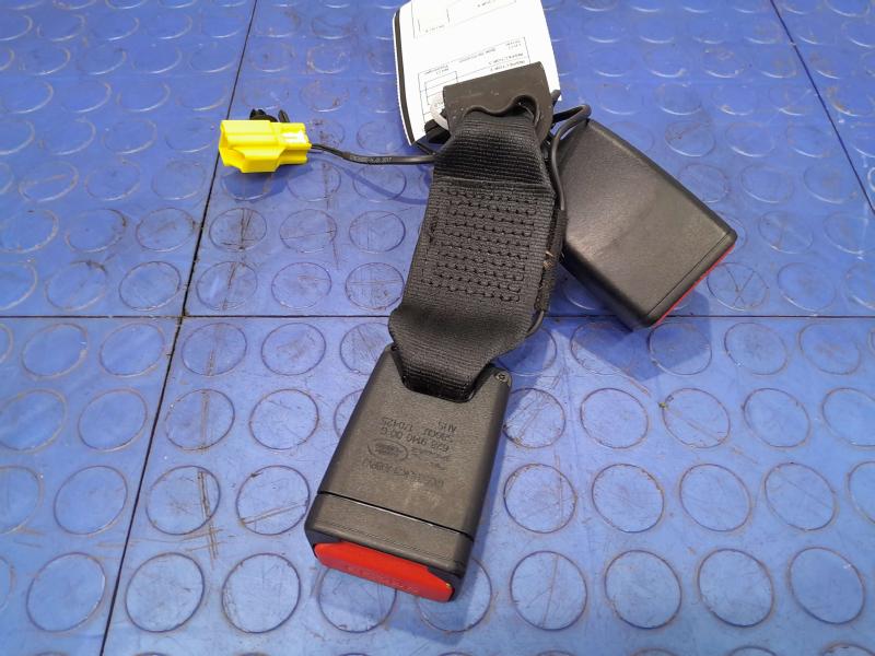 2018 Jaguar XE Rear Seat Belt