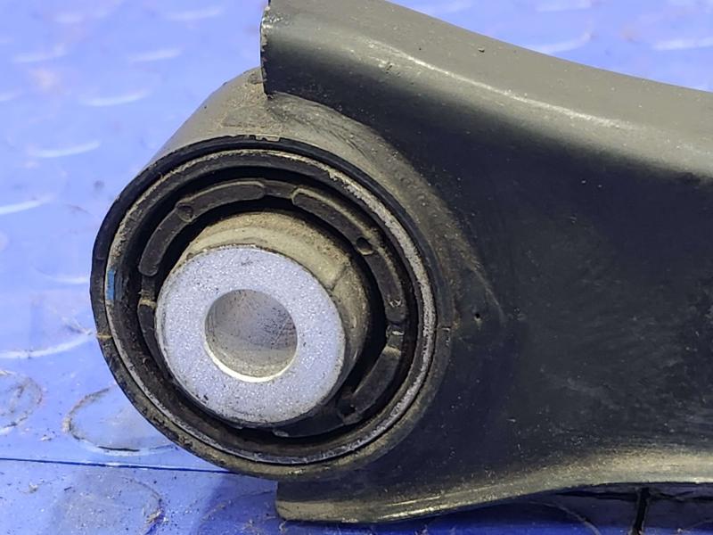 2016 Cadillac ATS Lower Control Arm Rr