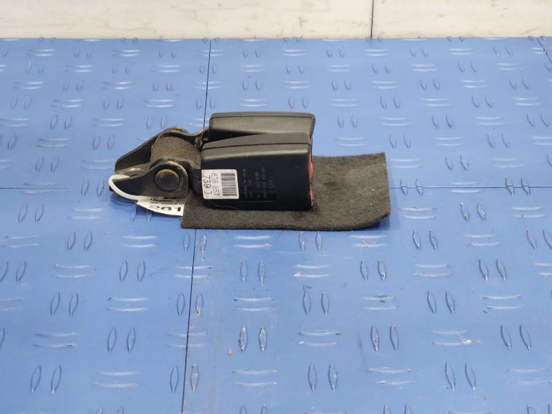 2012 Audi TT Rear Seat Belt