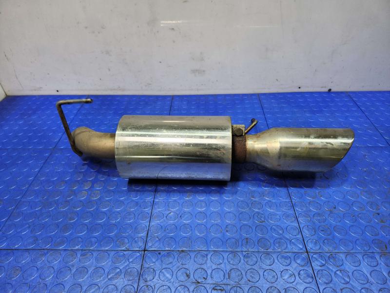 2014 Ford Mustang Muffler