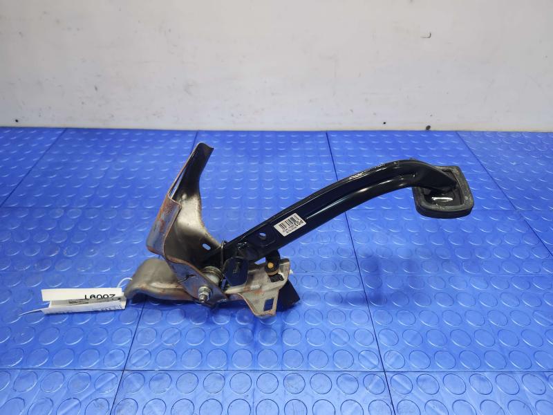 2012-2014 Hyundai Accent OEM Brake Pedal Assembly Genuine Part 32800-1R200