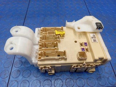 2014 Toyota Corolla Cabin Fuse Box