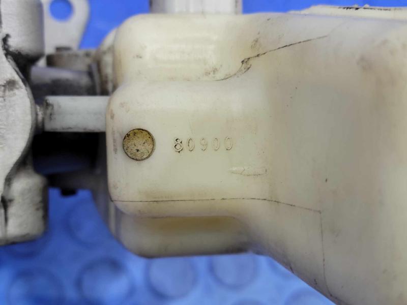 2014-2017 Toyota Camry Brake Master Cylinder Assembly Genuine OEM 4720106443