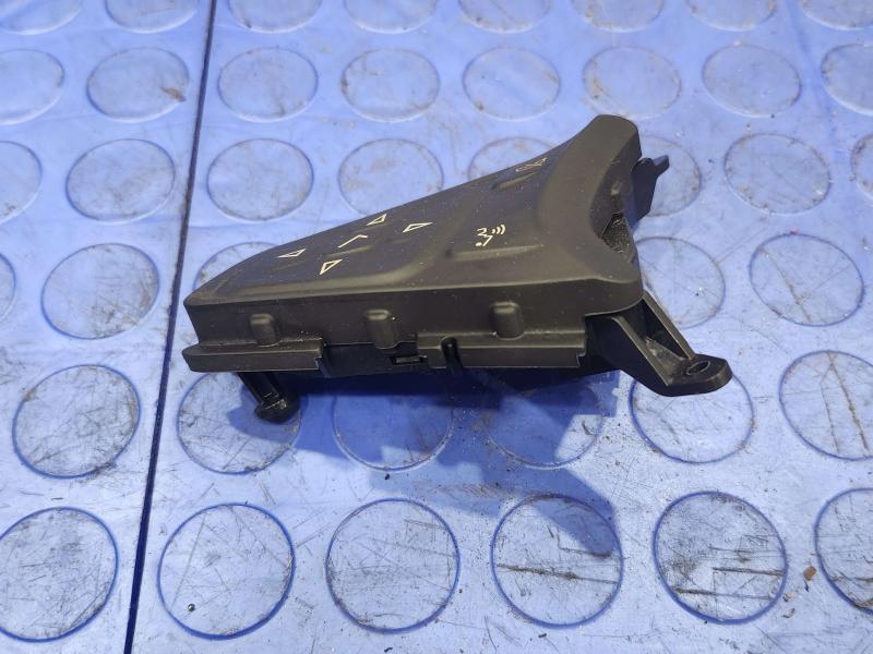 2017 Chevrolet Malibu Combination Switch