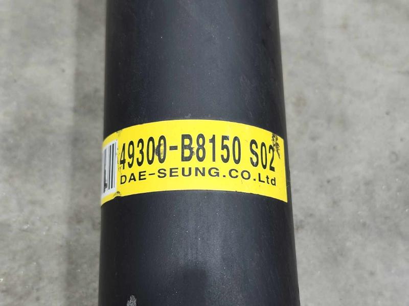 2013 Hyundai Santa Fe Rear Drive Shaft