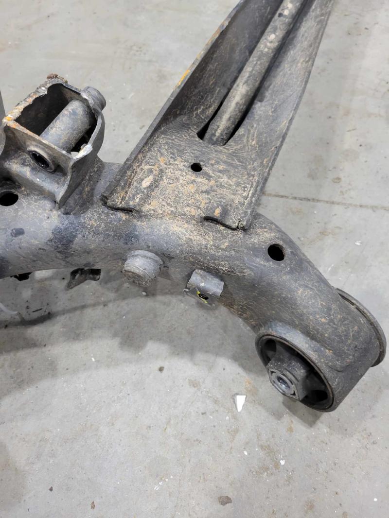 2013 Hyundai Veloster Beam Axle