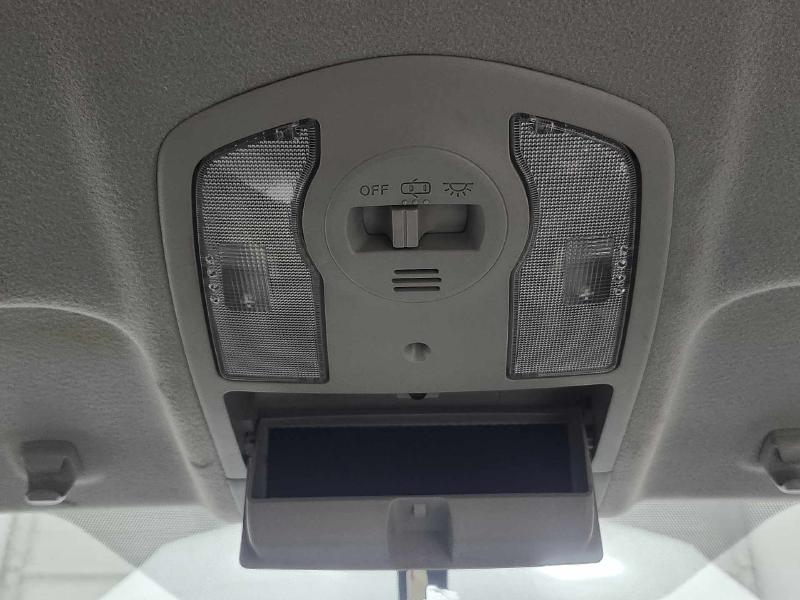 2014 Toyota Prius Front Console