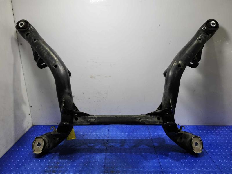 2015 Audi A4 Crossmember/Cradle/Undercarria