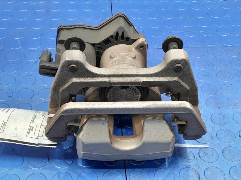 2021 Tesla Model 3 Caliper
