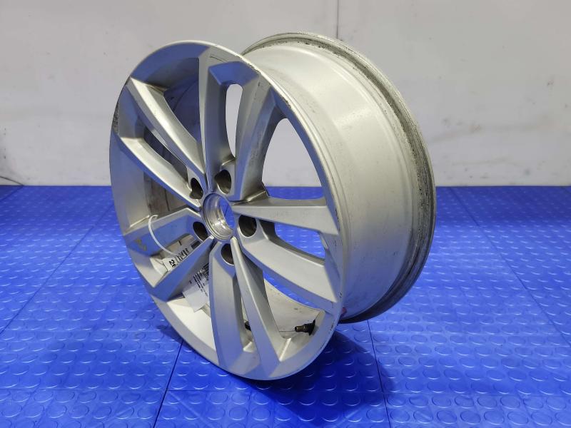 2020 Volkswagen Passat Wheel
